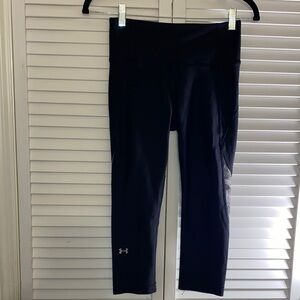 Under Armour Heat Gear Compression Breathable Black Capri Cropped Leggings SZ SM
